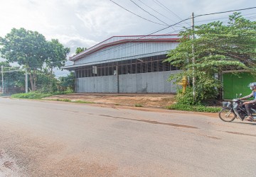 836 Sqm Warehouse for Rent - Kouk Chak, Siem Reap thumbnail