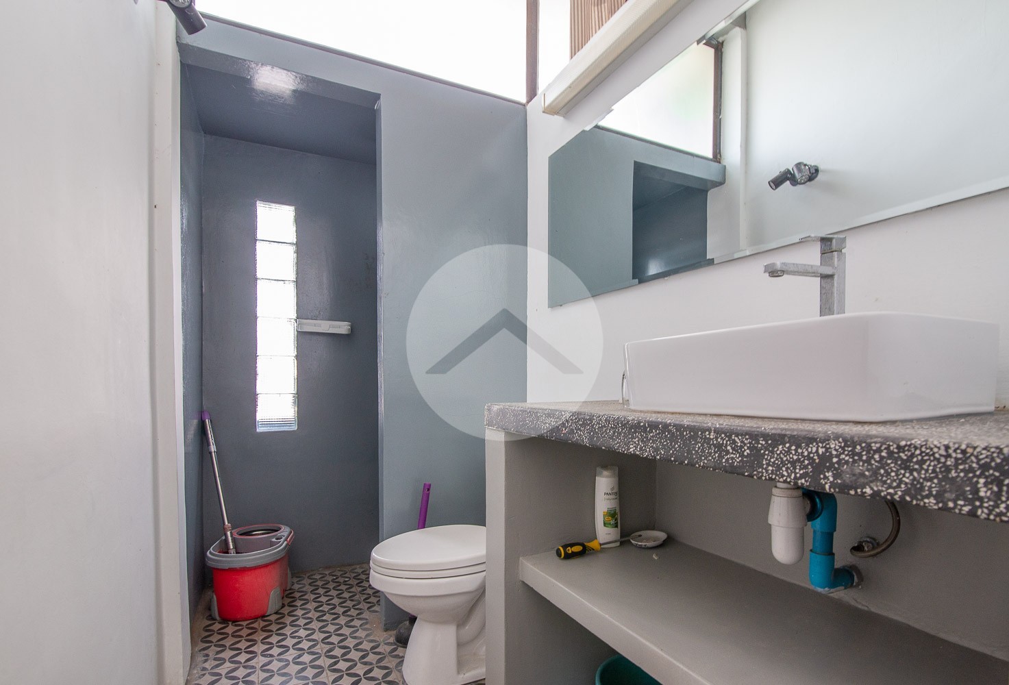 2 Bedroom Renovated House For Rent - Sangkat Olympic, Phnom Penh - Image 5