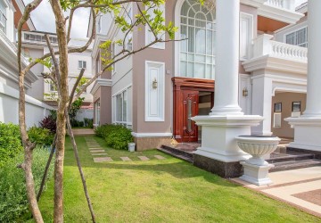 4 Bedroom Prince Villa For Rent - Borey Peng Huot, Chbar Ampov, Phnom Penh thumbnail