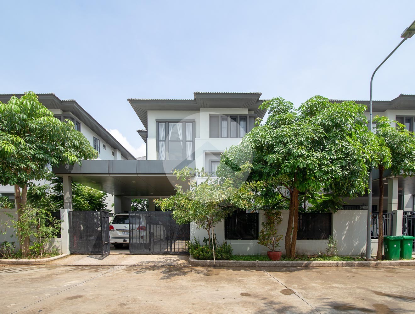 5 Bedroom Queen Villa For Rent - Borey Chip Mong  598,  Phnom Penh