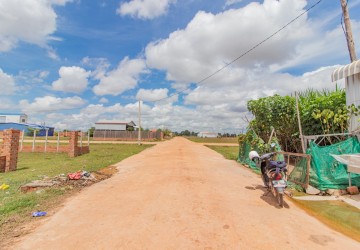 4 Bedroom House For Sale - Kandaek, Siem Reap thumbnail