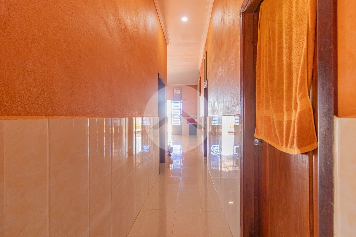 4 Bedroom House For Sale - Kandaek, Siem Reap - Image 8