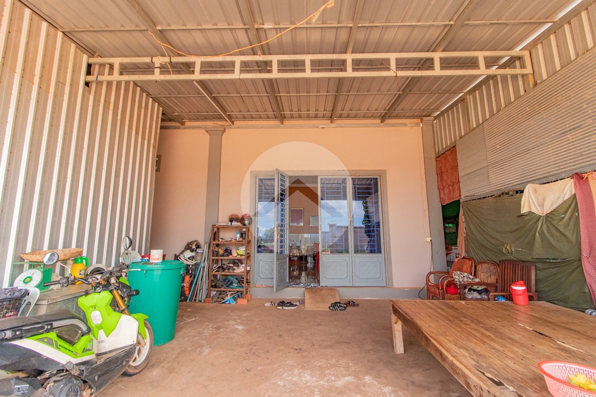 4 Bedroom House For Sale - Kandaek, Siem Reap - Image 5
