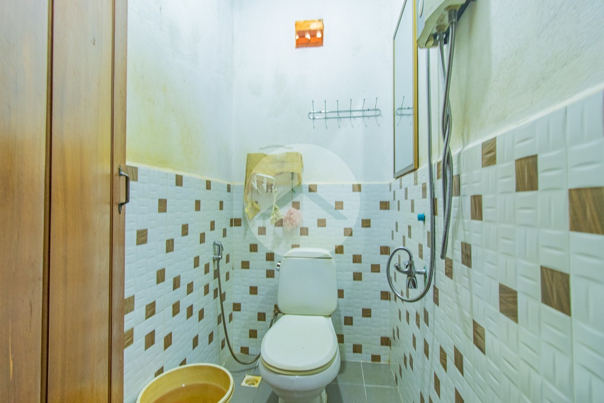 4 Bedroom House For Sale - Kandaek, Siem Reap - Image 13