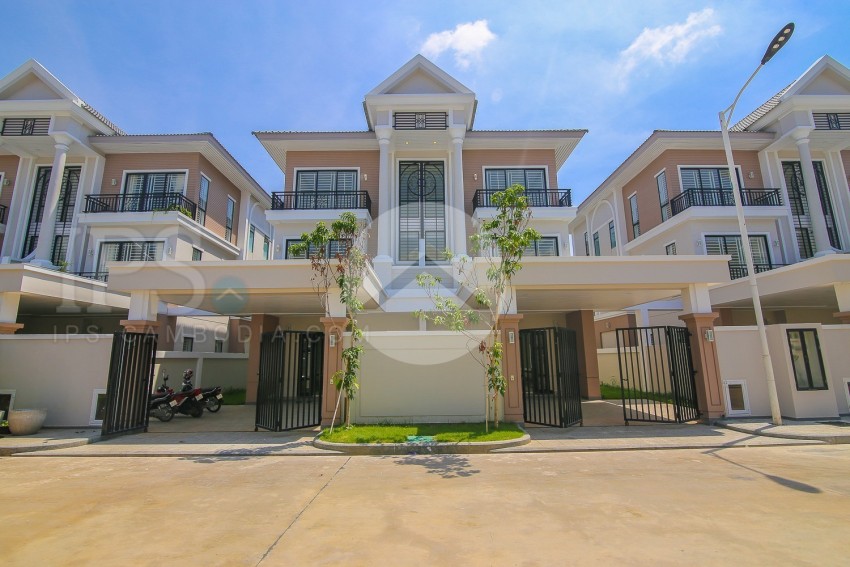 4 Bedroom Villa For Sale - Borey PH  The Star Mera Garden, Choeung Ek, Phnom Penh