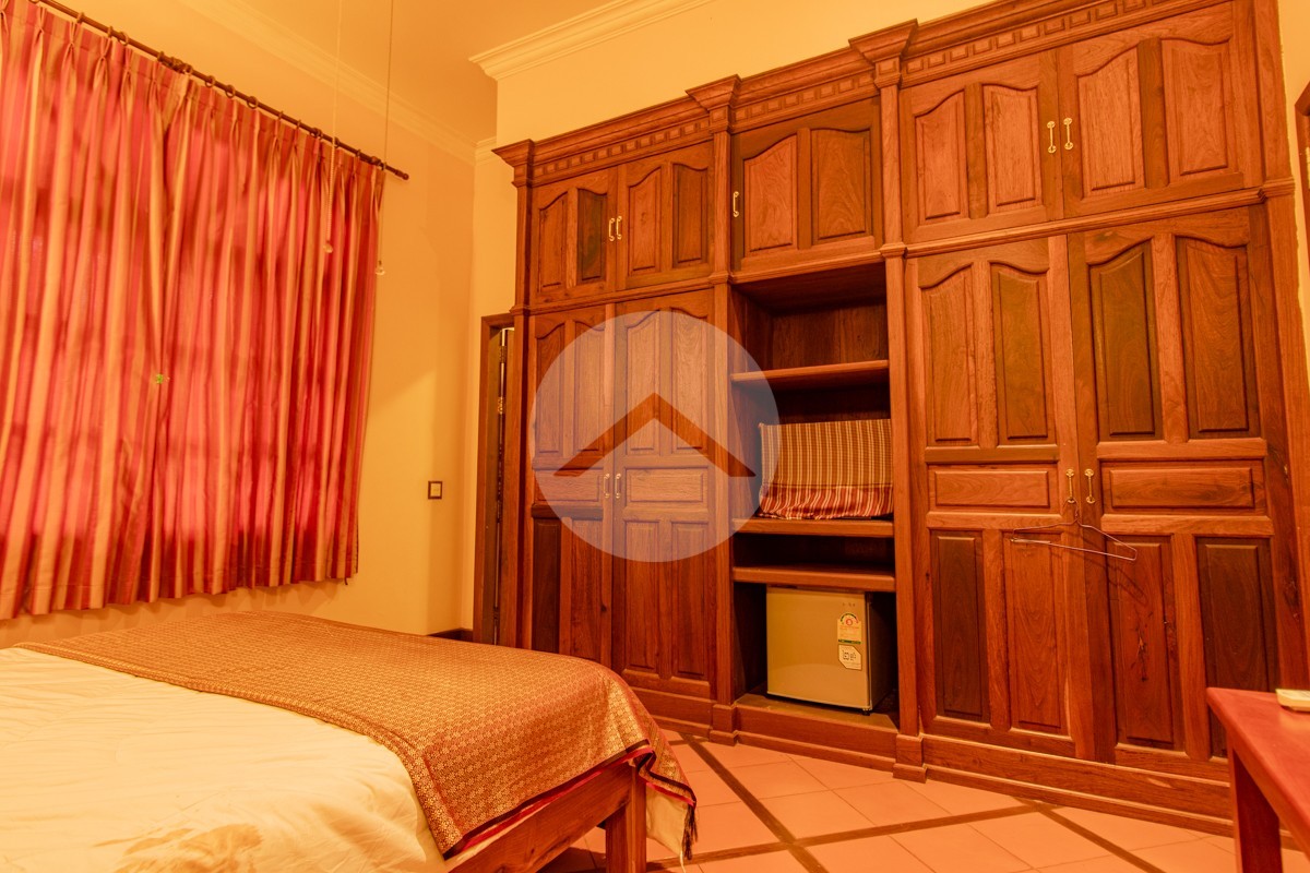 7 Bedroom Villa For Rent - Svay Dangkum, Siem Reap - Image 6