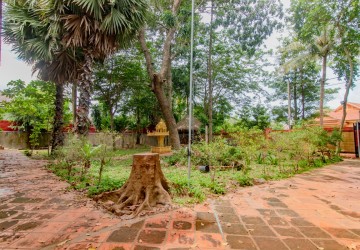 7 Bedroom Villa For Rent - Svay Dangkum, Siem Reap thumbnail