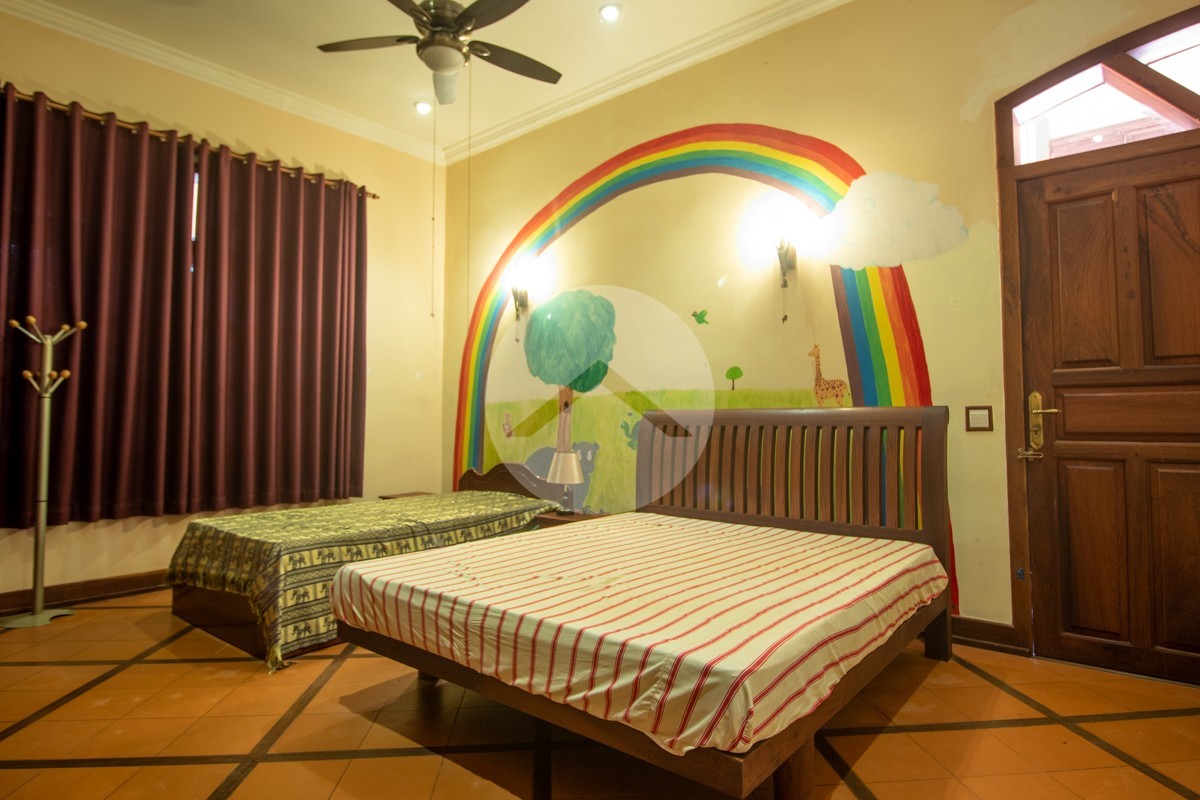 7 Bedroom Villa For Rent - Svay Dangkum, Siem Reap - Image 8