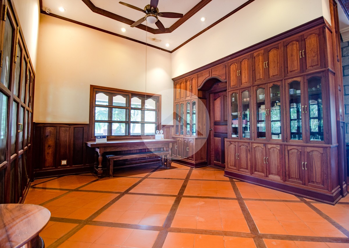 7 Bedroom Villa For Rent - Svay Dangkum, Siem Reap - Image 17