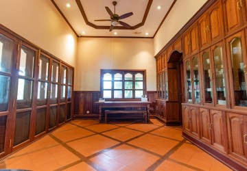 7 Bedroom Villa For Rent - Svay Dangkum, Siem Reap thumbnail