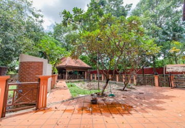 7 Bedroom Villa For Rent - Svay Dangkum, Siem Reap thumbnail