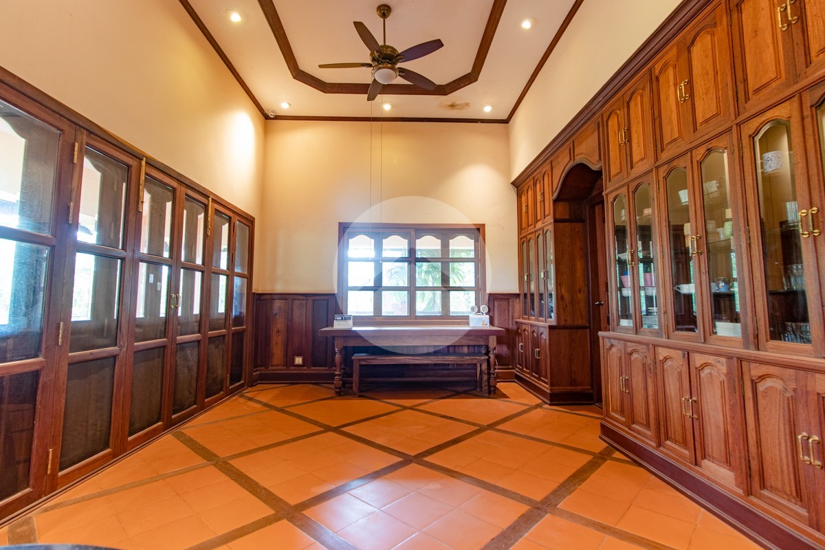 7 Bedroom Villa For Rent - Svay Dangkum, Siem Reap - Image 16
