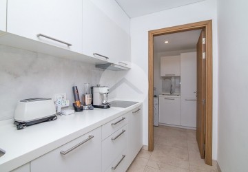 4 Bedroom Luxury Penthouse For Sale - Tonle Bassac, Phnom Penh thumbnail