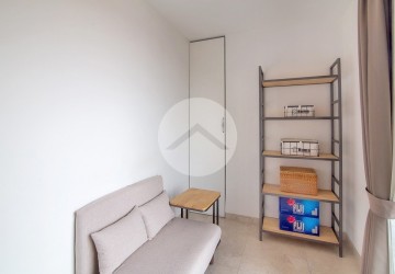 4 Bedroom Luxury Penthouse For Sale - Tonle Bassac, Phnom Penh thumbnail