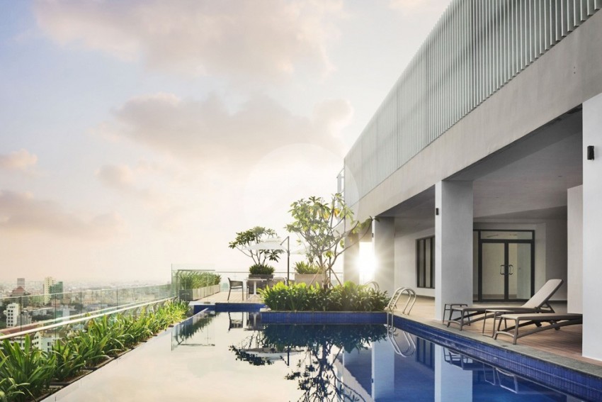 4 Bedroom Luxury Penthouse For Sale - Tonle Bassac, Phnom Penh