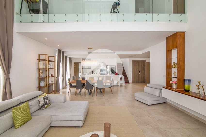 4 Bedroom Luxury Penthouse For Sale - Tonle Bassac, Phnom Penh