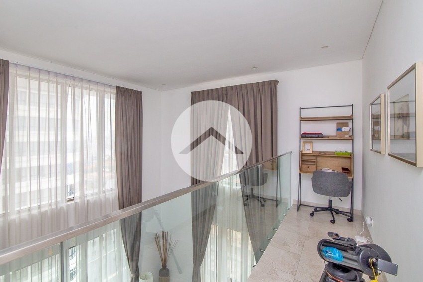 4 Bedroom Luxury Penthouse For Sale - Tonle Bassac, Phnom Penh