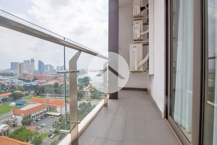 4 Bedroom Luxury Penthouse For Sale - Tonle Bassac, Phnom Penh