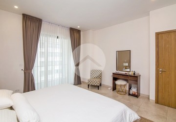 4 Bedroom Luxury Penthouse For Sale - Tonle Bassac, Phnom Penh thumbnail