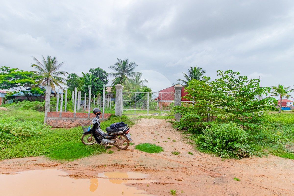 265 Sqm Residential Land For Sale - Svay Dangkum, Siem Reap - Image 2