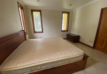 4 Bedroom Villa For Rent , Northbridge Community, Phnom Penh thumbnail