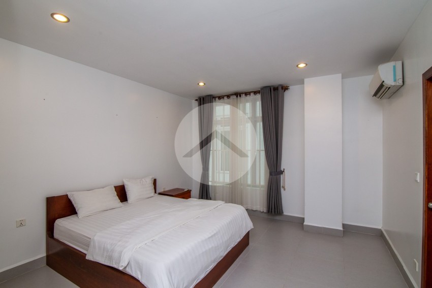 2 Bedroom Serviced Apartment - Toul Tum Poung 1, Phnom Penh