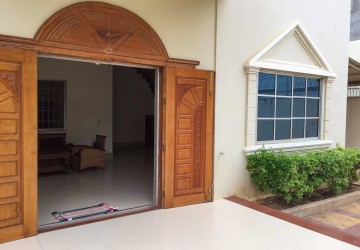 5 Bedroom Villa For Sale - Boeung Tumpun, Phnom Penh thumbnail