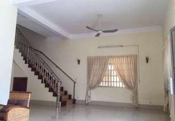 5 Bedroom Villa For Sale - Boeung Tumpun, Phnom Penh thumbnail