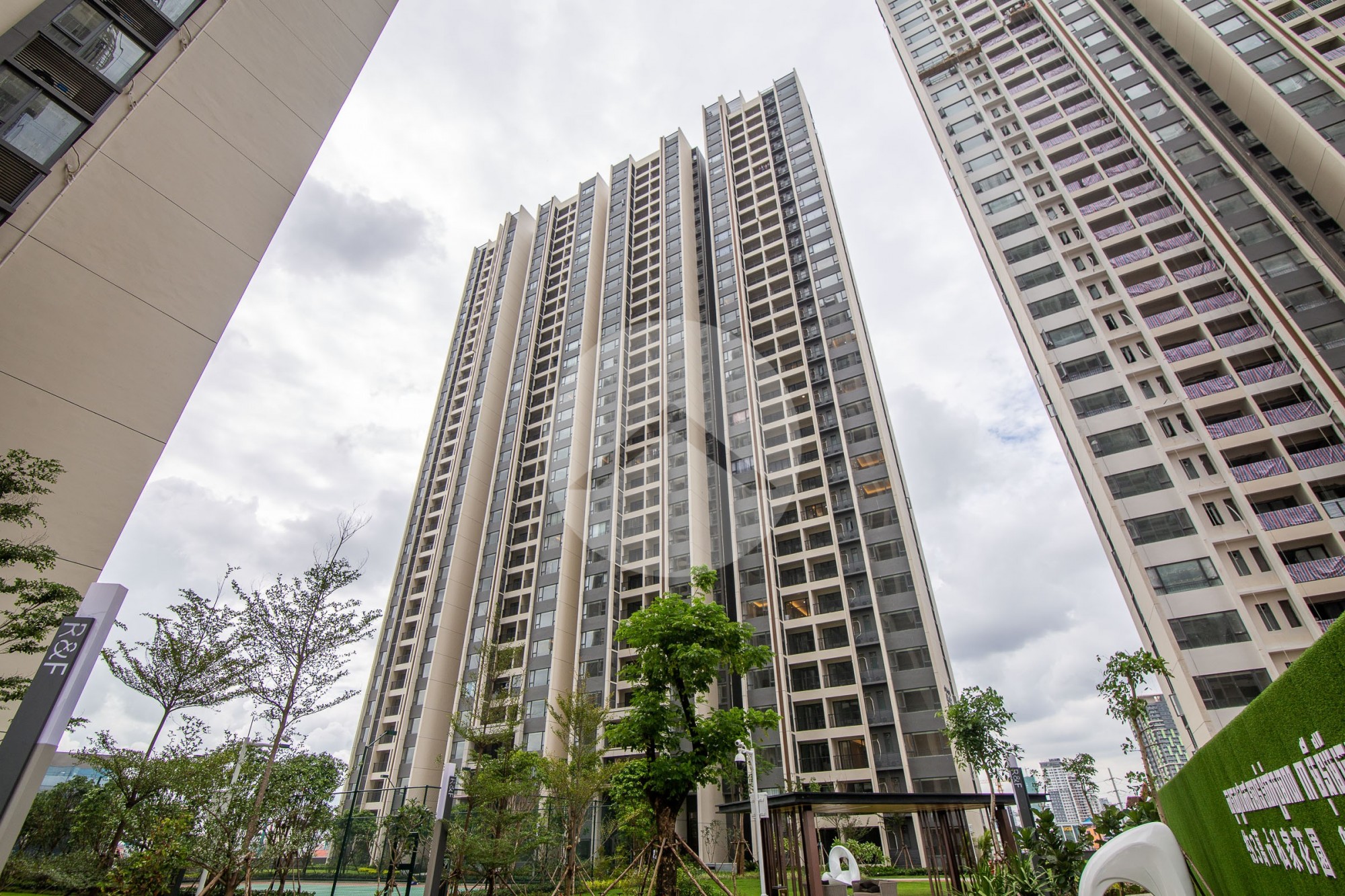 3rd Floor 2 Bedroom Condo For Sale - R&F, Chak Angrae Kraom, Phnom Penh - Image 8 3rd Floor 2 Bedroom Condo For Sale - R&F, Chak Angrae Kraom, Phnom Penh - Image 8
