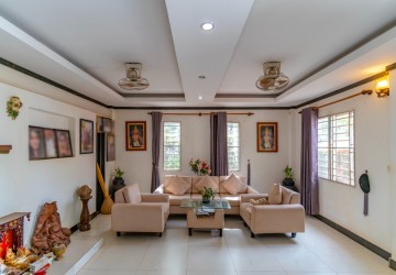 3 Bedroom Villa For Sale - Chreav, Siem Reap thumbnail