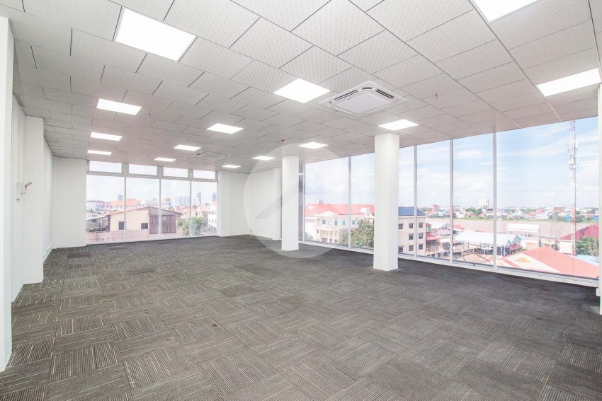 95 Sqm Commercial Office For Rent - Chak Angrea Area, Phnom Penh