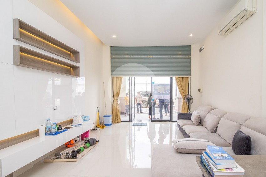 4 Bedroom Shophouse For Rent - Borey Peng Houth Diamond One, Phnom Penh