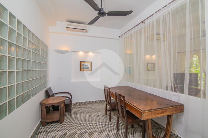 3 Bedroom Renovated Apartment For Rent - Phsar Kandal 1, Phnom Penh