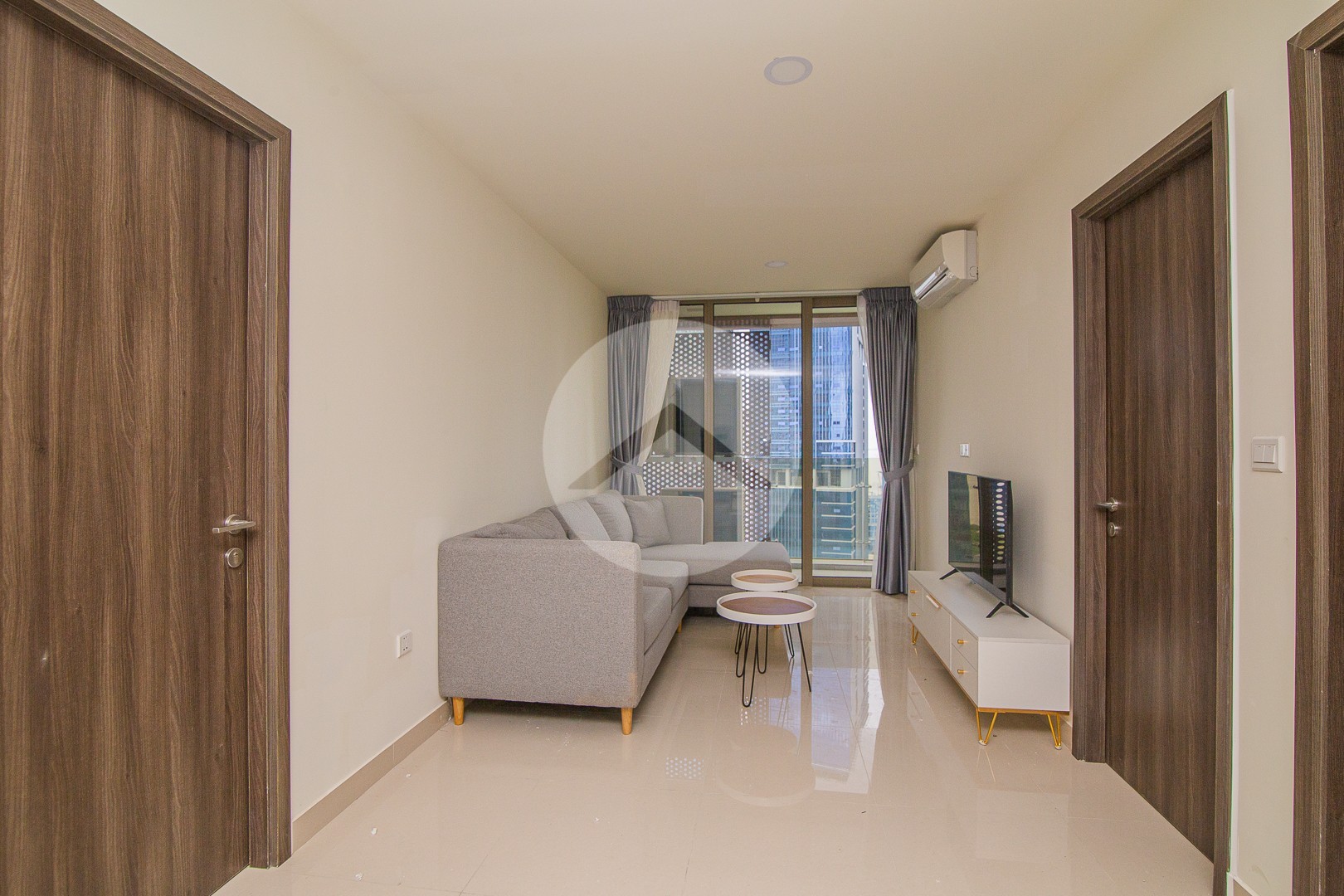 3 Bedroom Condo For Rent - The Peak, Tonle Bassac. Phnom Penh - Image 2 3 Bedroom Condo For Rent - The Peak, Tonle Bassac. Phnom Penh - Image 2