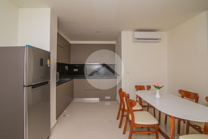 3 Bedroom Condo For Rent - The Peak, Tonle Bassac. Phnom Penh