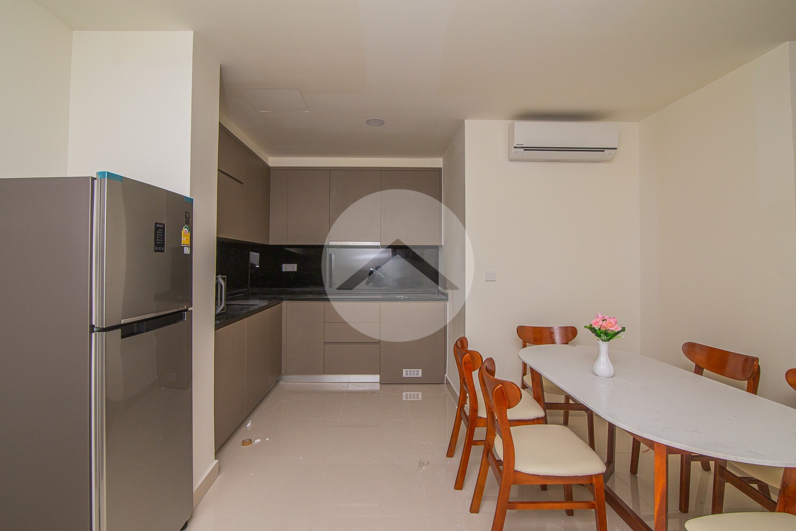 3 Bedroom Condo For Rent - The Peak, Tonle Bassac. Phnom Penh - Image 9 3 Bedroom Condo For Rent - The Peak, Tonle Bassac. Phnom Penh - Image 9