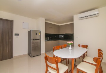 3 Bedroom Condo For Rent - The Peak, Tonle Bassac. Phnom Penh thumbnail