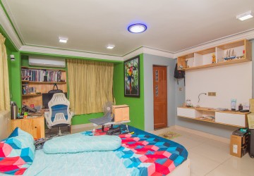 6 Bedroom Shophouse For Sale - Toul Kork, Phnom Penh thumbnail