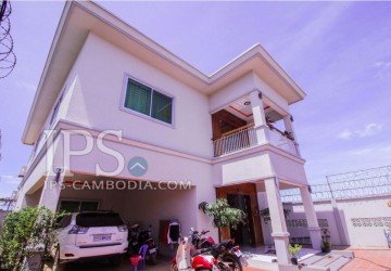 4 Bedroom Villa For Sale - Svay Dangkum, Siem Reap thumbnail