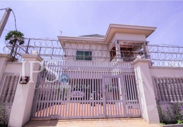 4 Bedroom Villa For Sale - Svay Dangkum, Siem Reap thumbnail