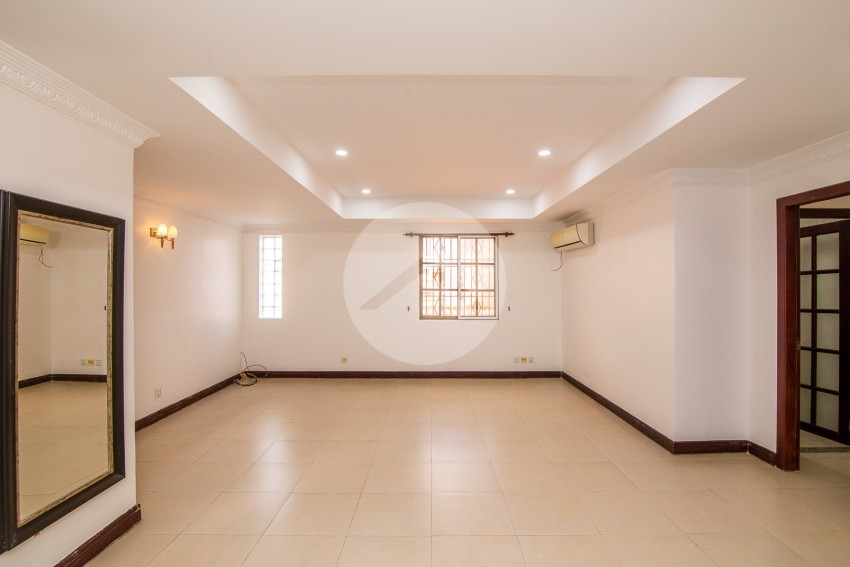 29 Unit Apartment Building For Lease , Wat Phnom, Phnom Penh