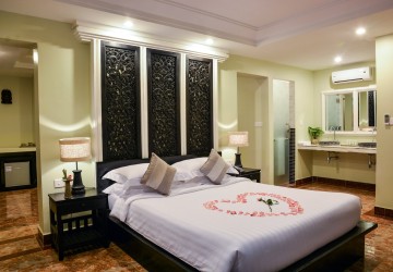 36 Bedroom Hotel For Sale - Night Market Area, Siem Reap thumbnail