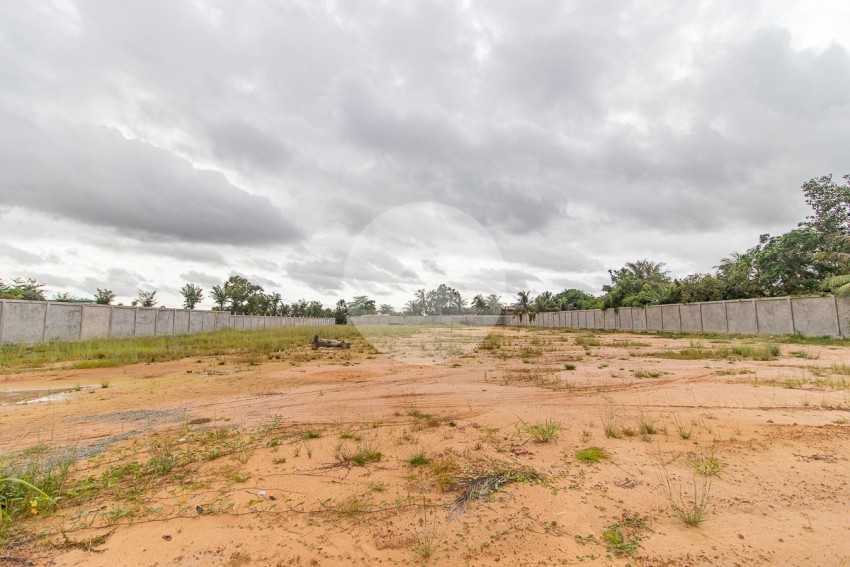 8000 Sqm Commercial Land For Rent - Svay Thom, Siem Reap