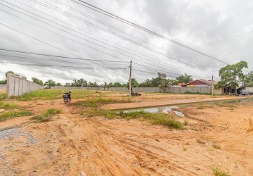 8000 Sqm Commercial Land For Rent - Svay Thom, Siem Reap thumbnail