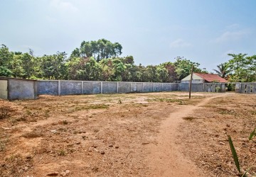 1096 Sqm Land For Sale - Chreav, Siem Reap thumbnail