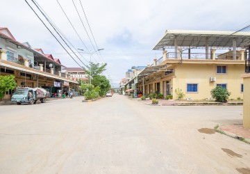 3 Bedroom Flat House For Sale - Borey Lem Cheang Hak, Veal Sbov, Phnom Penh thumbnail
