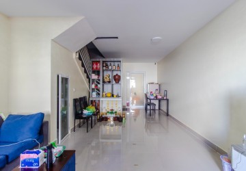 2 Bedroom Flat For Sale - Svay Dangkum, Siem Reap thumbnail