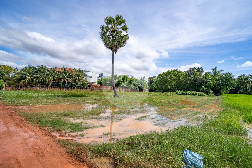 ដីលំនៅឋានទំហំ 900 ម៉ែត្រការ៉េ សម្រាប់លក់- សង្កាត់សៀមរាប, ក្រុងសៀមរាប