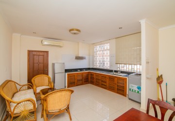 15 Unit Apartment Building For Rent - Tonle Bassac, Phnom Penh thumbnail