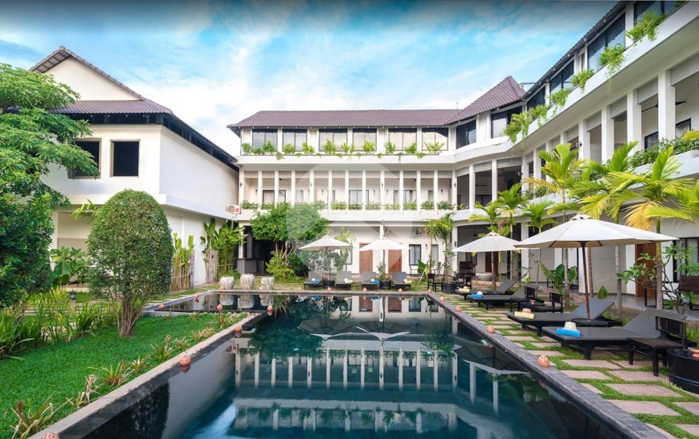 32 Bedroom Hotel For Rent - Sala Kamreuk, Siem Reap